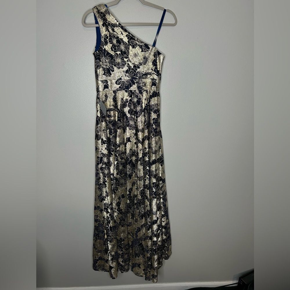 Betsy & Adam GWEN" LONG ONE SHOULDER WRAP FOIL FLOWER DRESS PETITE NWT - Picture 7 of 9